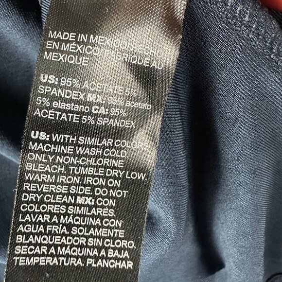 Chicos Cardigan Womens Small Navy Blue Stretch Knit Open Crop Short - Picture 5 of 7